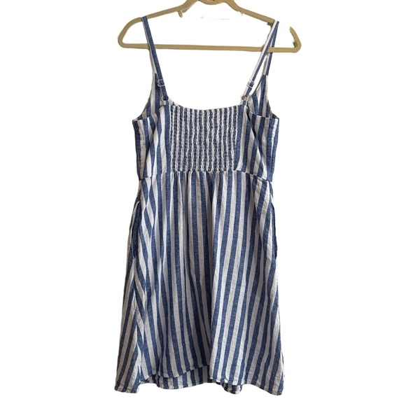 Old Navy Womens Medium Blue White Striped Linen Blend Strappy Sundress - Picture 5 of 5